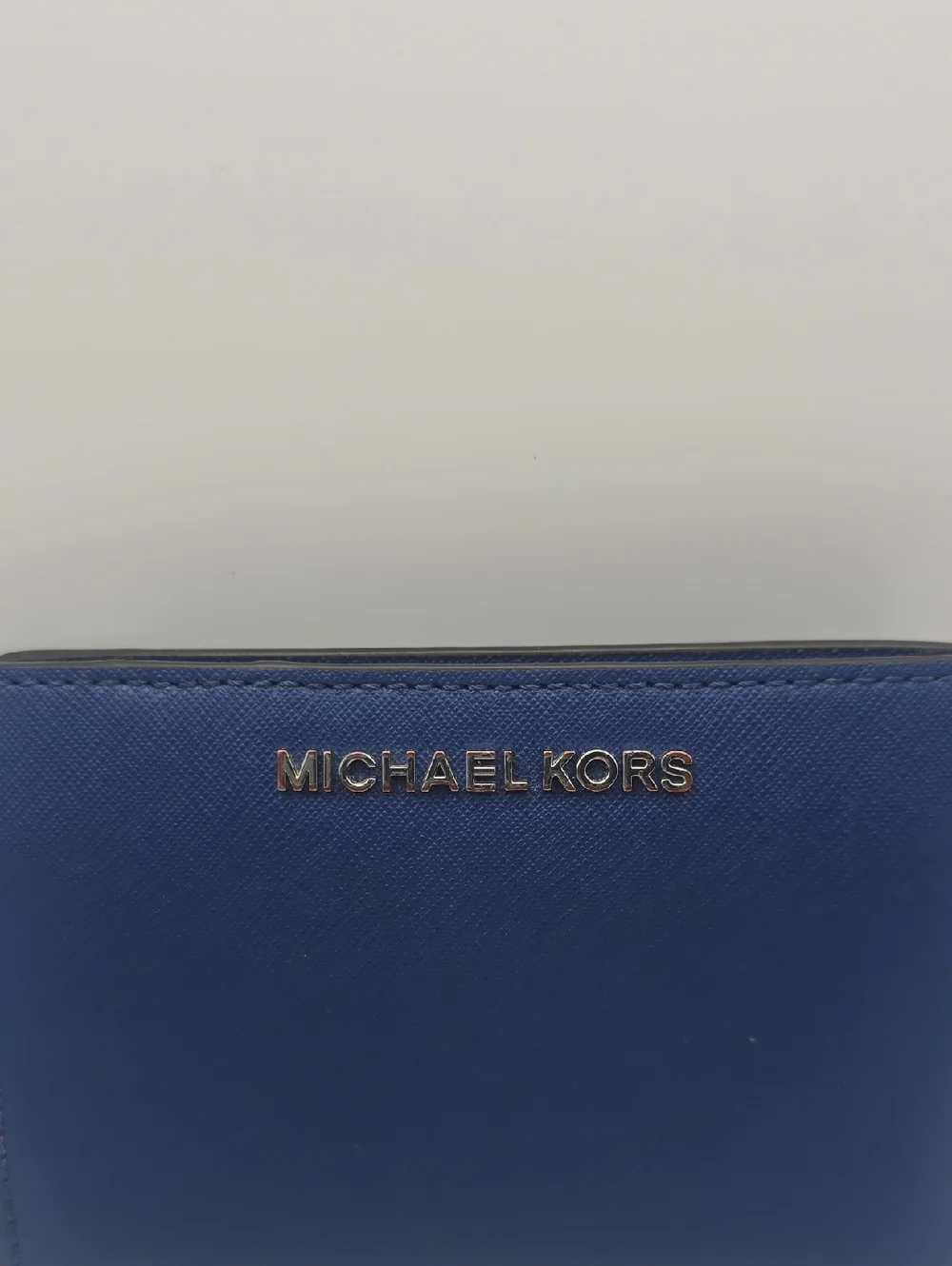 Michael Kors Dark Navy Saffiano Leather Compact Wallet W Silver Hardware(EUC) ๐ - Picture 2 of 9